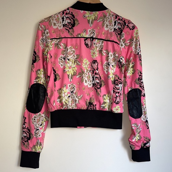 JILL | Floral print bomber jacket - Picture 11 of 12